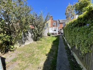 SILCOTT STREET- click for photo gallery